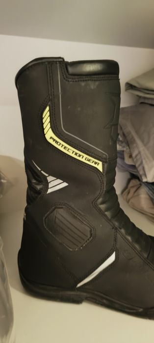 Botas Mota (Impermeáveis) – Tam. 45 – Como Novas