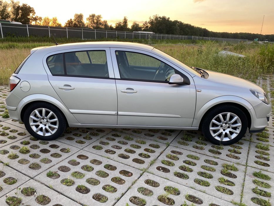 Opel Astra H w dobrym stanie