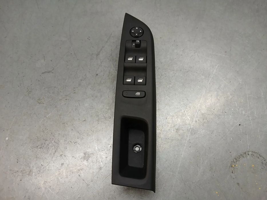 Comando / botão / interruptor vidros frente esquerdo OPEL Corsa F