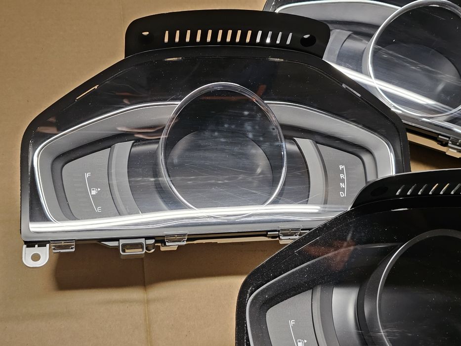 Licznik TFT wirtualne zegary Volvo V60 S60 XC60 V70 XC70 S80
