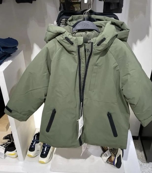Куртка Zara , весна зима осінь , пуховик, деми куртка , водонепроникна