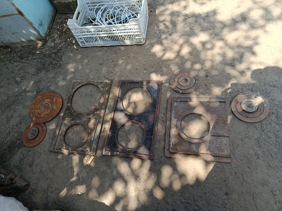 Плита чугунна 71х41 59х35 41х36 см кільця СССР