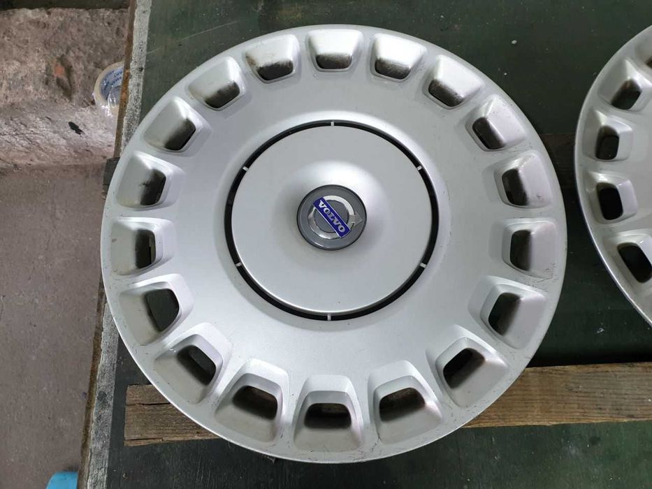 Kołpaki oryginalne Volvo R15