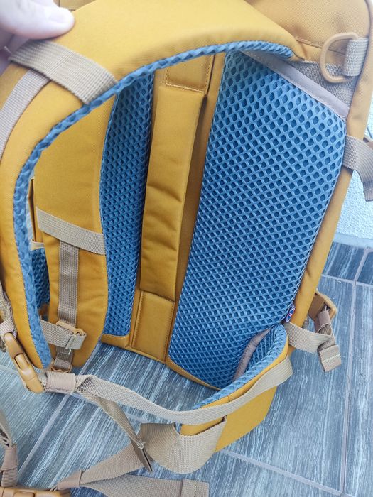 Plecak CabinZero Classic Pro 32l Orange Chill - nowy