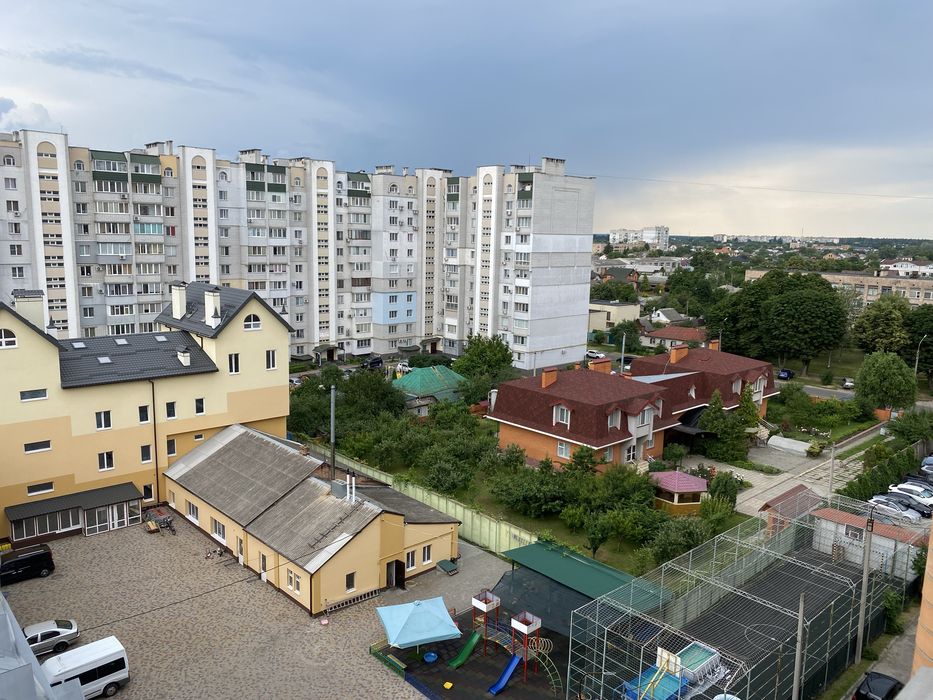 Продам 2-кв. бул. Шевченка 150