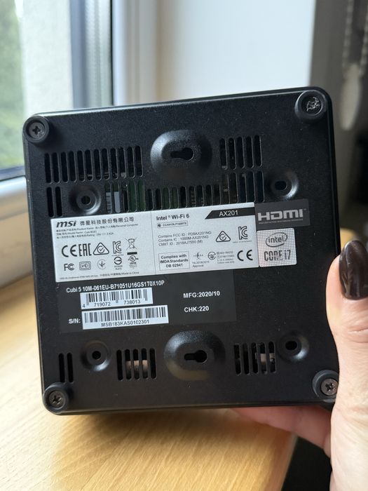 Міні- компʼютер MSI Cubi 5 10M (модель 061EU) – i7 / 16 ГБ / 1 ТБ SSD