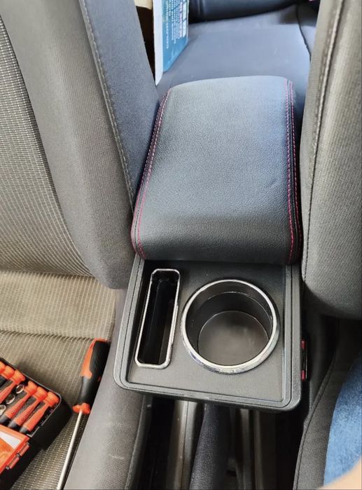 Apoio Braço Seat Ibiza 6J