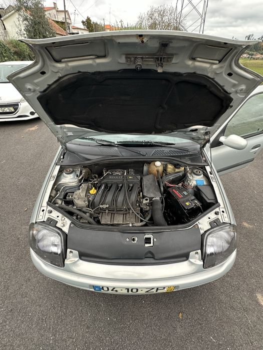 Renault clio 2 1.6 16v