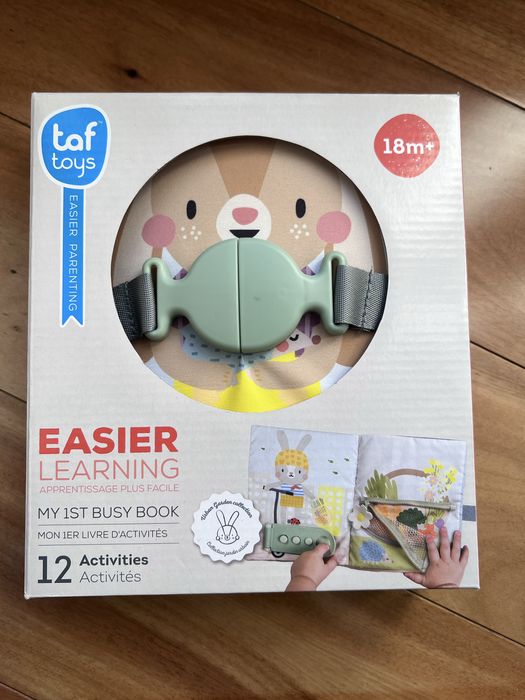 Розвивальна книжка Taf Toys Бізібук зайченятка