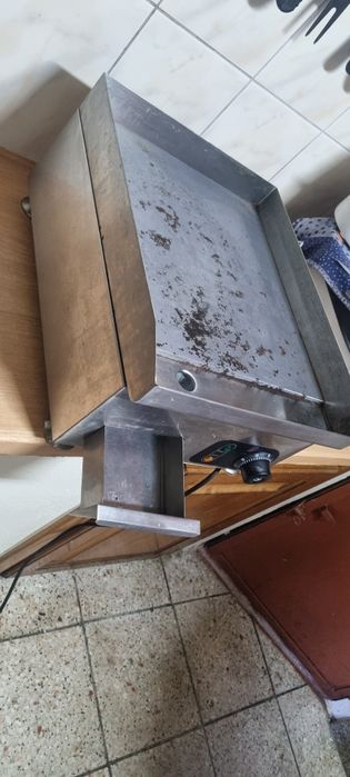 Grelhador elétrico Kibernetik