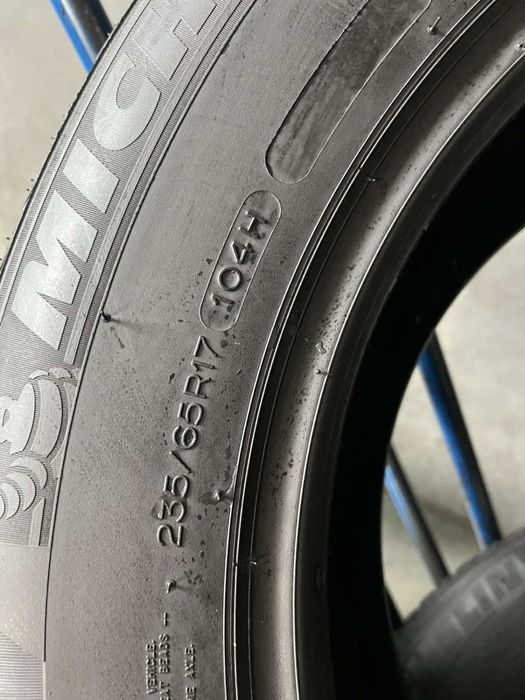 235/65/17 R17 Michelin Latitude Alpin LA2 4шт нові зима
