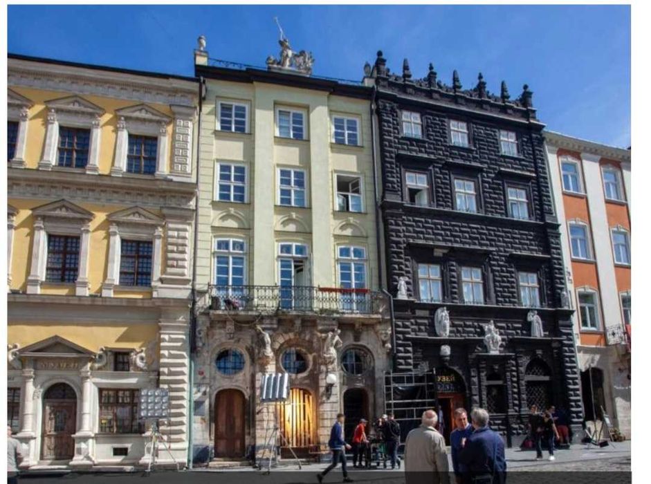 Оренда житла(подобово) у центрі Львова на Площі Ринок.