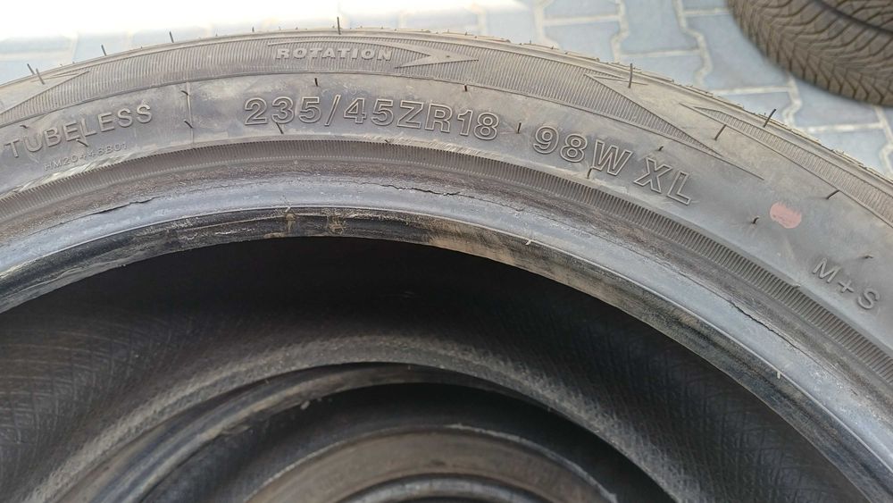 RoadMarch Prime A/S 235/45 R18 98W XL 2023r