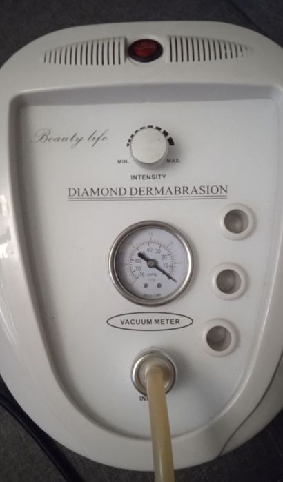 Mikrodermabrazja diamentowa