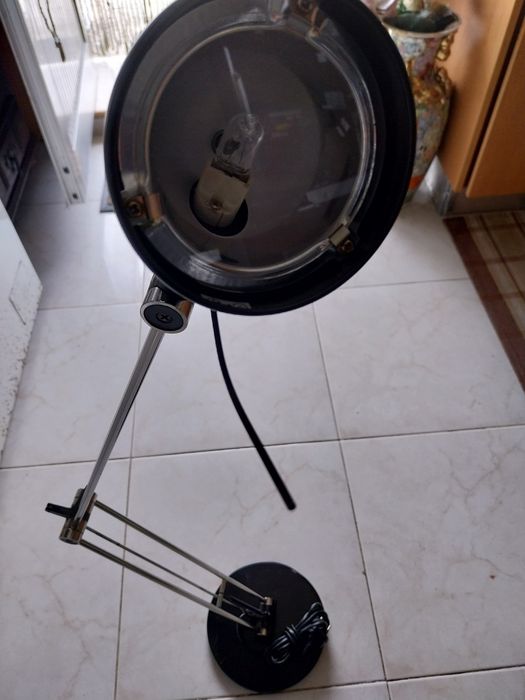 Candeeiro desdobravel como novo
