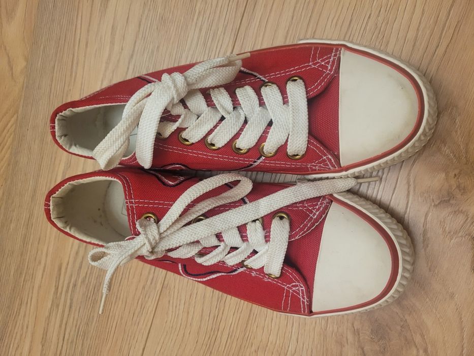 Nowe czerwone tenisówki trampki  rozmiar 41 firma Panther
Wkładka 25,8