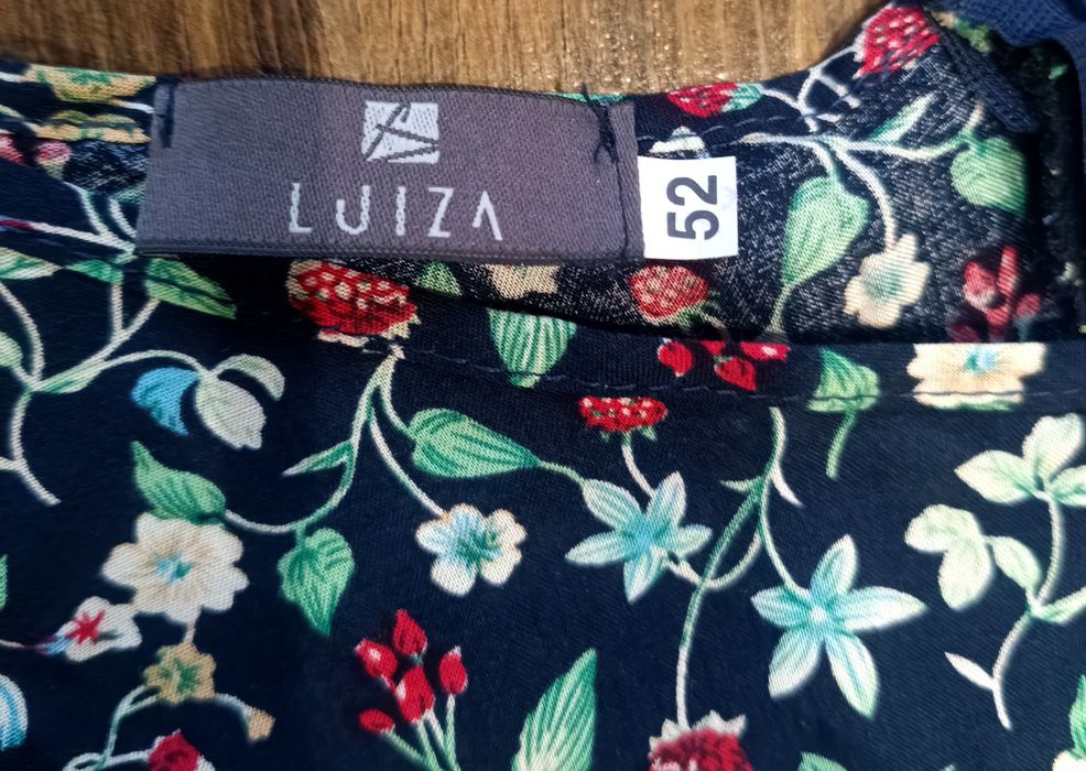 Sukienka plus size, falbanki, łączka, poziomki, rękaw 3/4