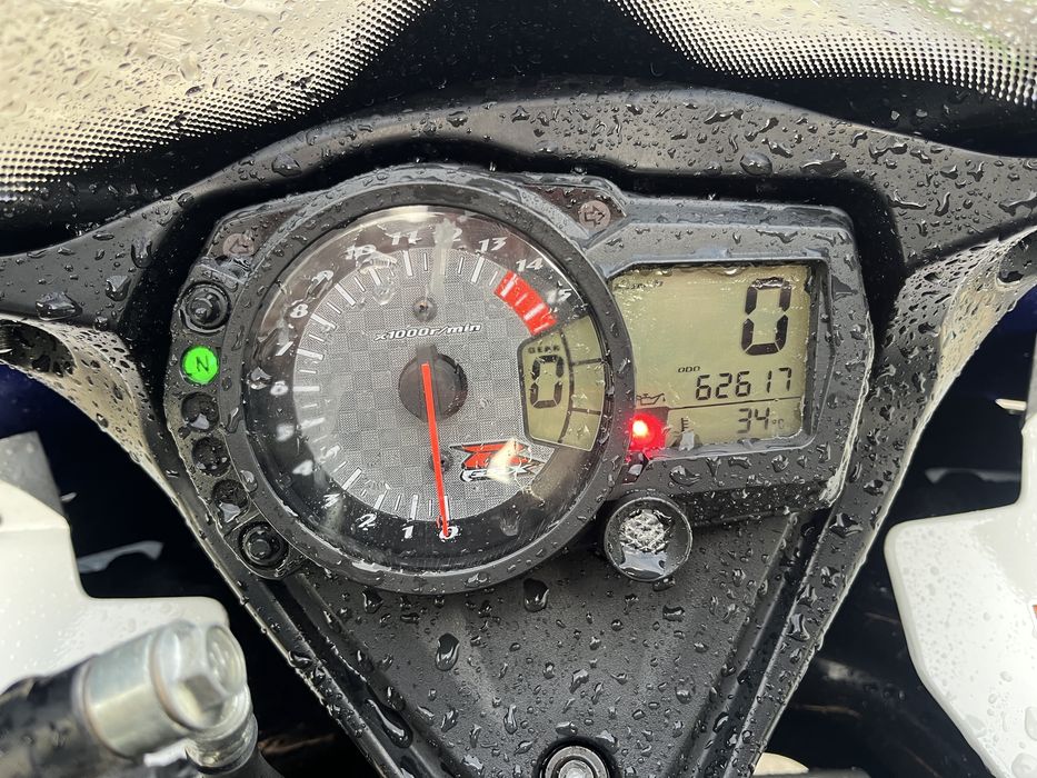 Suzuki GSXR 1000 K7