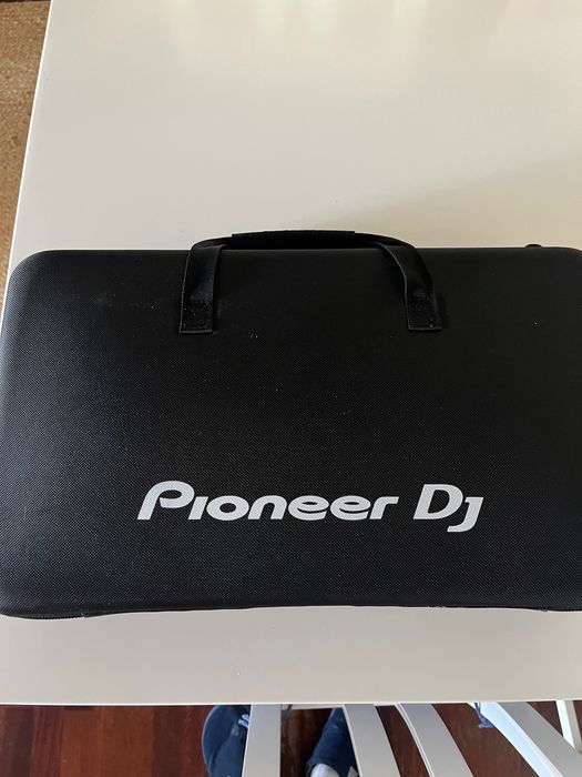 Vendo Mesa DD-400 c/Mala de oferta