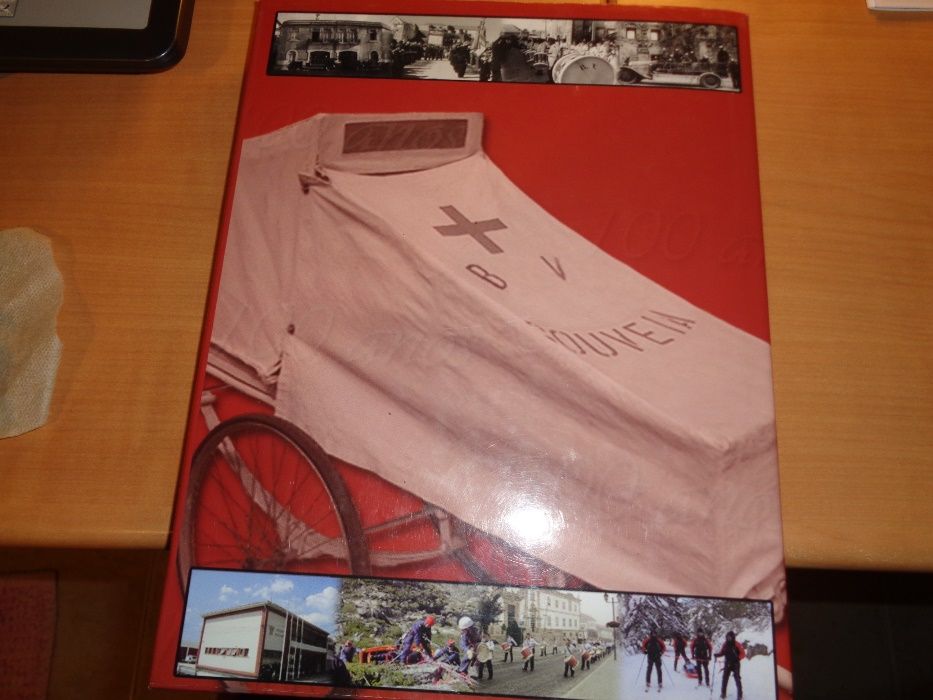 Livro Bombeiros de Gouveia 217 Páginas Oferta Envio Registado