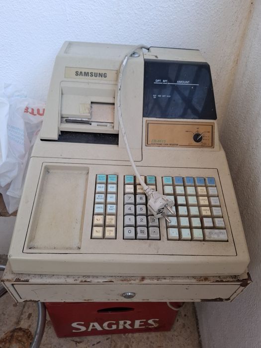 Vários utensílios de café