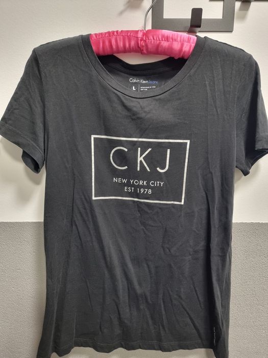 Tshirt czarny Calvin Klein Jeans L