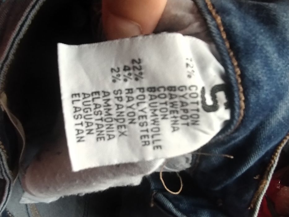 Dżinsy damskie niebieskie rozdarcia Re-dress