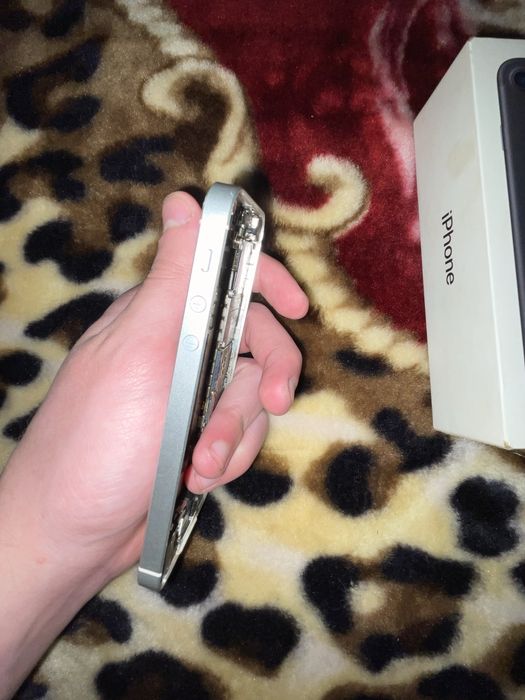 Корпус від Iphone SE (2016)