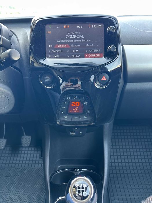 Peugeot 108 Allure Top  1.2 de  82 CV
