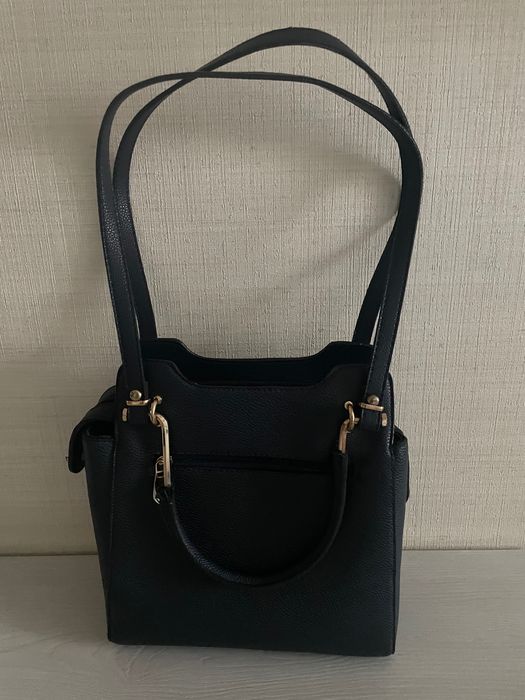 Жіноча сумка Guess