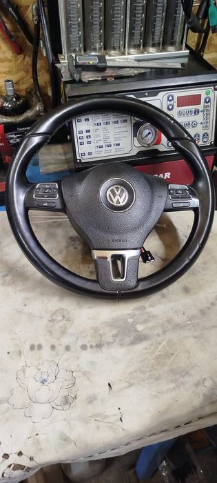 Продам руль vw caddy Passat т.н.