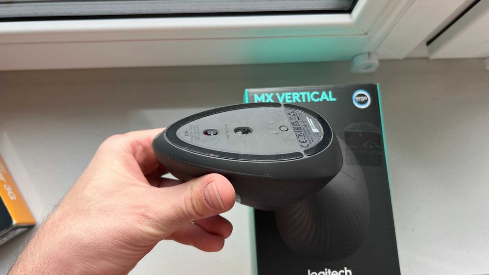 Logitech MX vertical