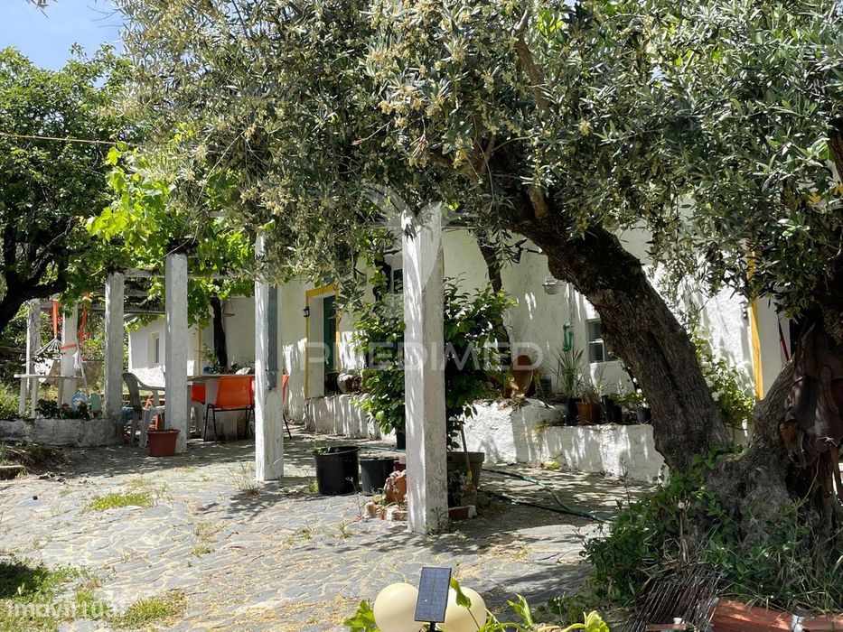 Quinta T4 no coração da Serra de S. Mamede, Portalegre