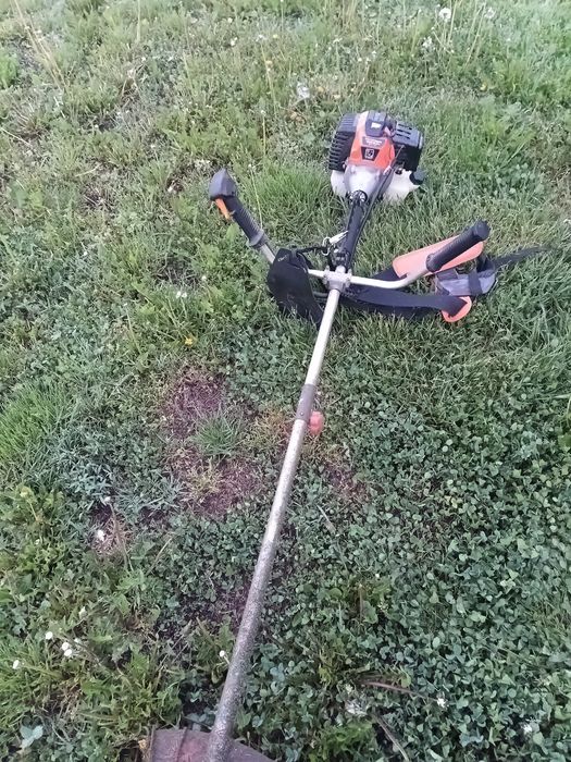Kosa spalinowa do naprawy