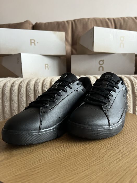 Кросівки On ranning THE ROGER Advantage оригінал!