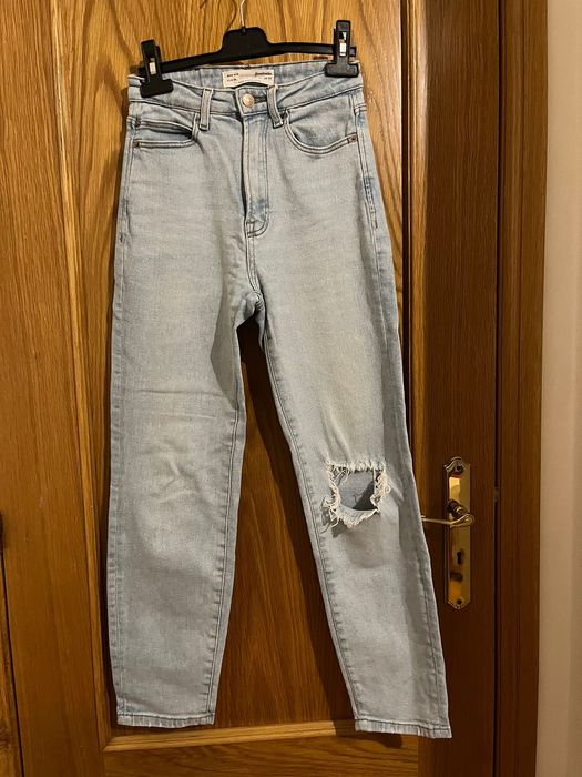 CalcalsAzuis e pretas