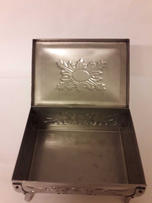 Stara polska szkatułka.