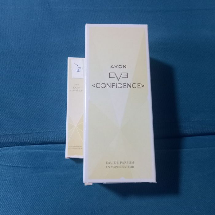 Avon zestaw Eve Confidence