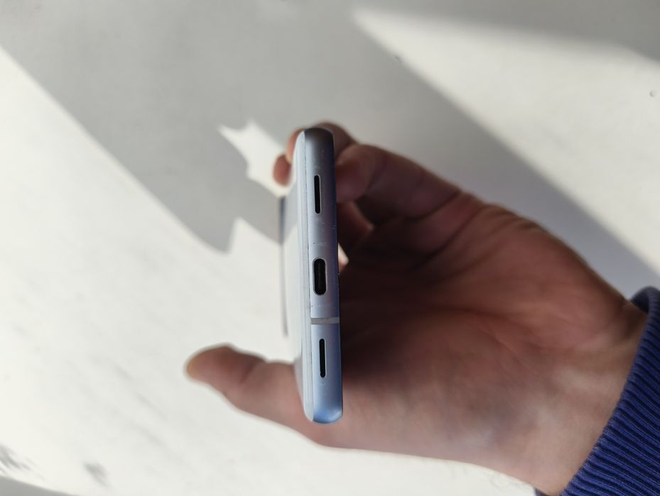 Відправлений!! Pixel 7a (вздутий акумулятор!)