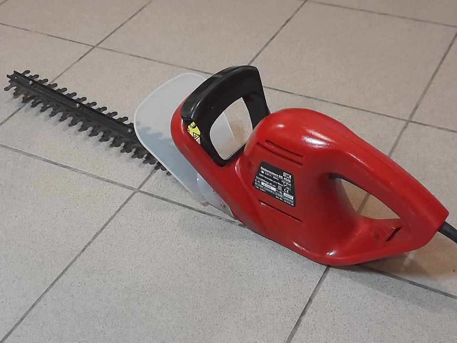 Електричний кущоріз *Heckenschere-450 wt*