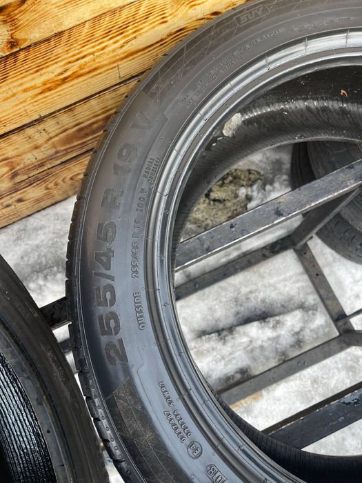 Шини літні 255/45 r19 Continental