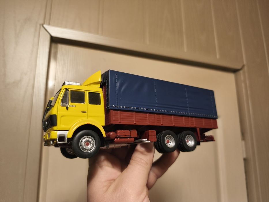 Mercedes-Benz NG 2236, Kultowe ciężarówki PRL, DeAgostini, 1:43, z defektami!