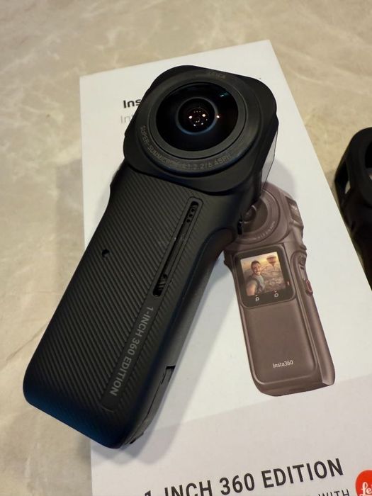 Insta360 ONE RS 1-Inch 360 Edition | Stan Idealny | Leica