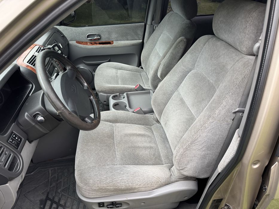 Kia carnival 2.9 crdi дизель