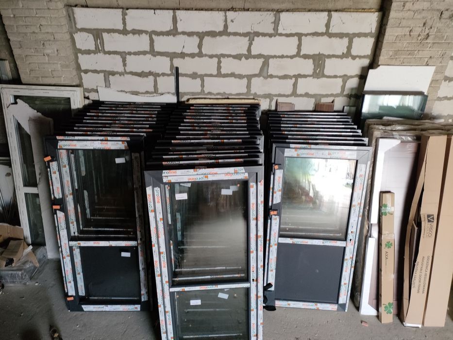 Drzwi pcv antracyt 1100/2100 od ręki