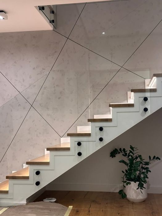 Beton architektoniczny tynki dekoracyjne elewacja stiuk mikrocement