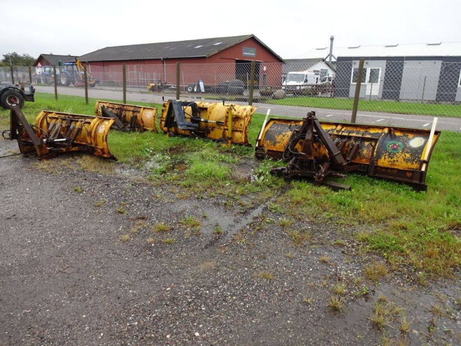Pług do śniegu śnieżny odśnieżny Epoke Ursus Zetor Iseki Kubota TUZ