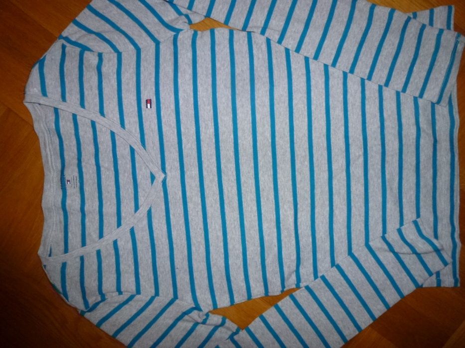 TOMMY HILFIGER bluzka podkoszulek oryginalna M/L nowa