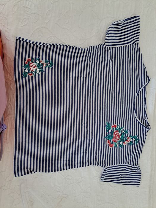 Camisola C&A 146-152 cm menina