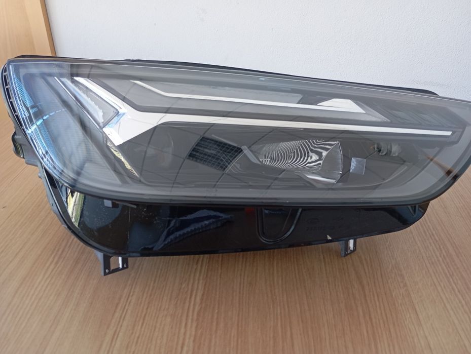 Ótica drt e  Esq Audi q5